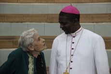 26 - con il vescovo Andrew Nkea della diocesi di Mamfe